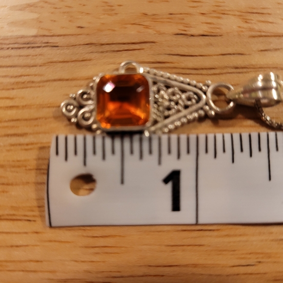 Topaz pendant rare orange color in sterling silver w/ss box chain - Picture 3 of 13